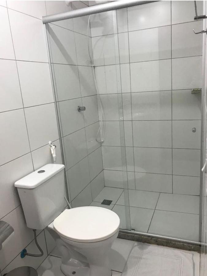 Hotel Pousada Caminho Da Praia Гуарапари Екстериор снимка